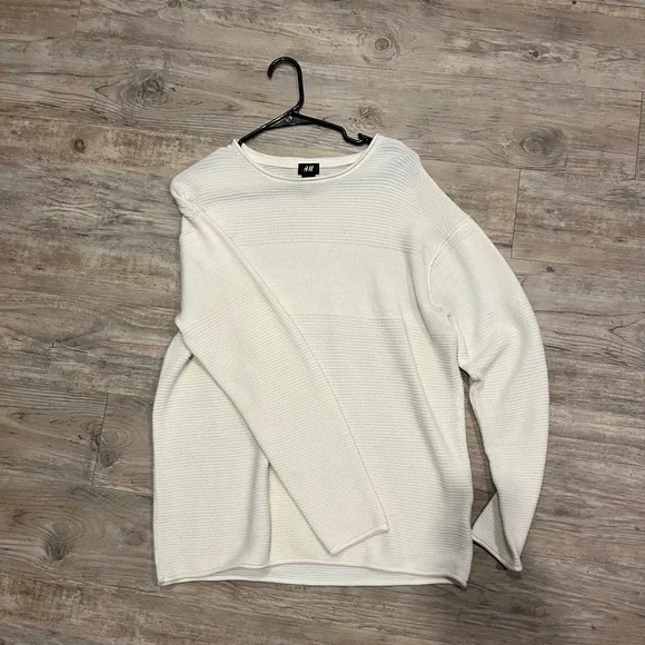 H&M mens sweater NWOT - Picture 1 of 3
